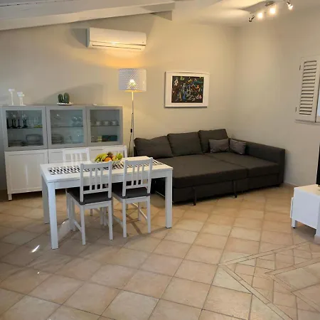 Apartment Casa Biondo *